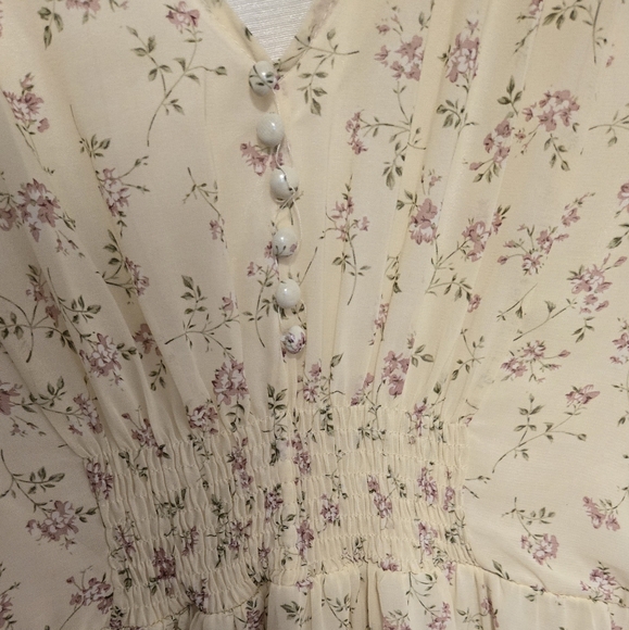 1970s Vintage Style Floral Dress Pastel/butter Yellow - Picture 4 of 4